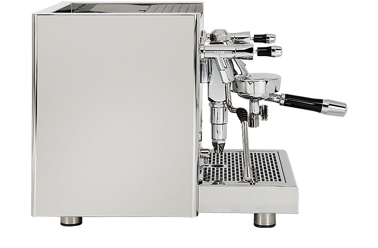 ECM Technika VI – Seitenansicht