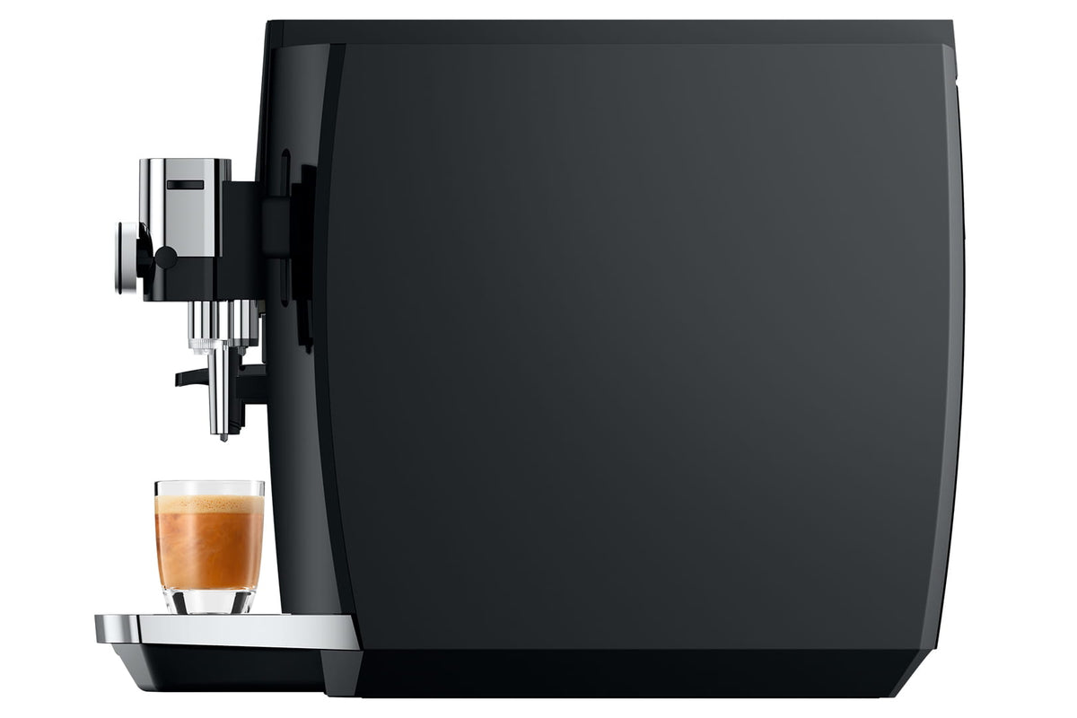 JURA S8 Piano Black EB – Linke Seitenansicht